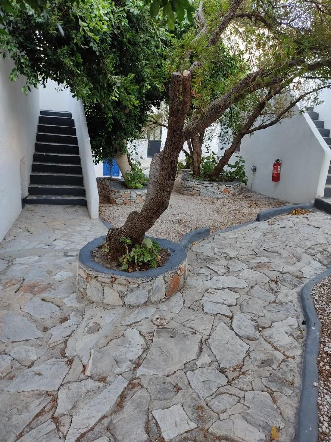 Porto Sikinos Hotel Alopronia Luaran gambar